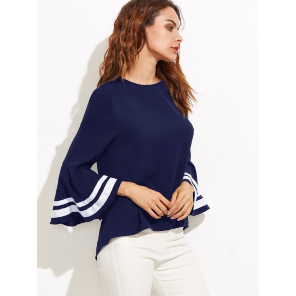 SALES ❗️Elegant Bell Sleeve keyhole Back Blouse - Picture 7 of 7